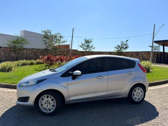 FORD FIESTA 1.5 S HATCH 16V FLEX 4P MANUAL